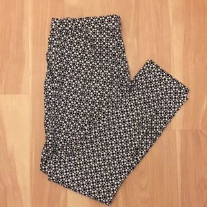 H&M Patterned Black and White Slacks